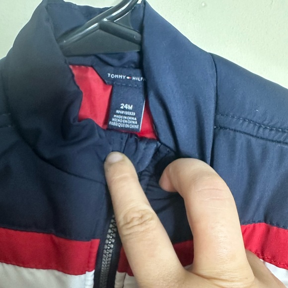Tommy Hilfiger apuffer Vest 24 Month Navy Blue, Red, White - Picture 2 of 3